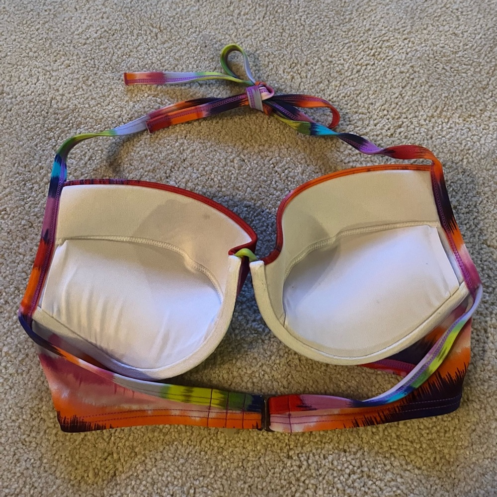 🎉 3x HP 🎉 2011 VS Bikini Set - Picture 4 of 12